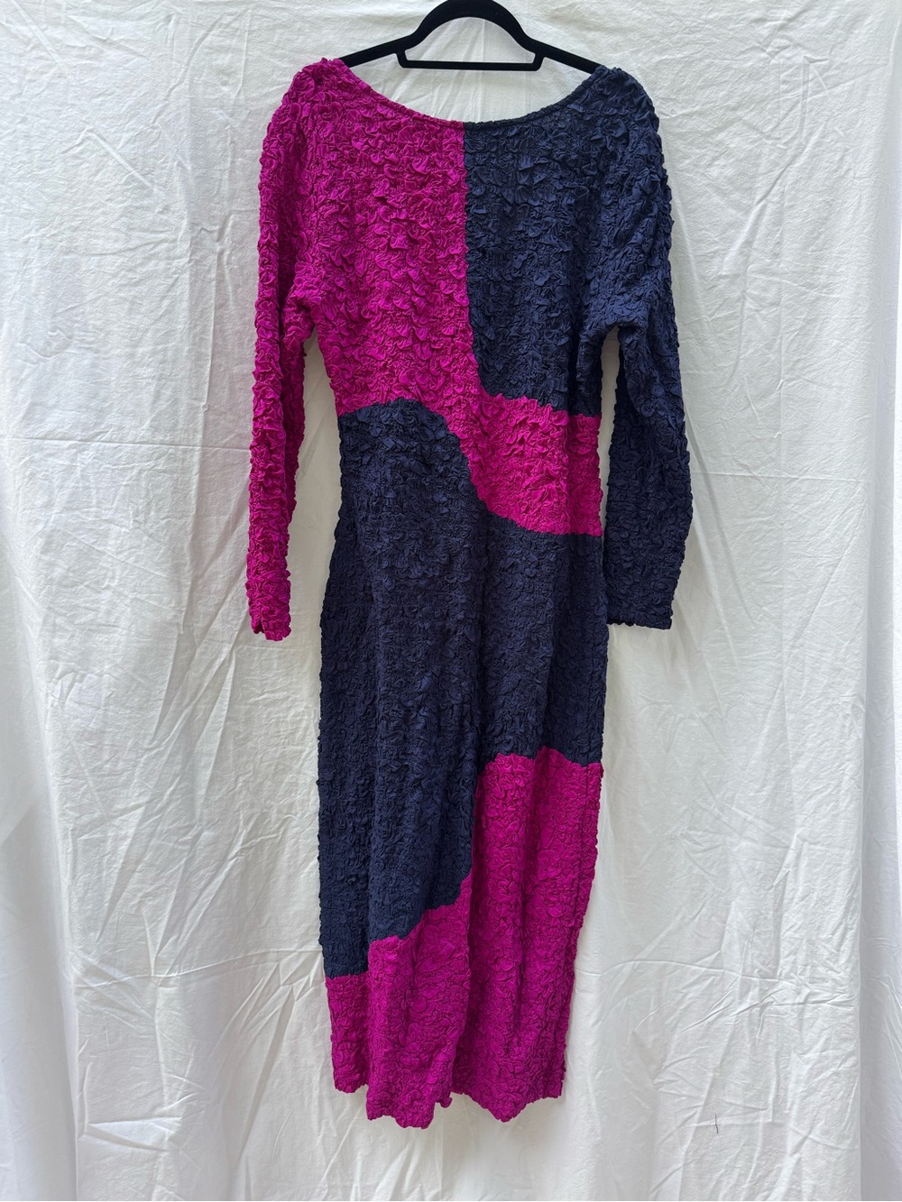 Mara Hoffman Two-Tone Textured Long Sleeve Maxi Dress in Black and Magenta - Picture 6 of 13